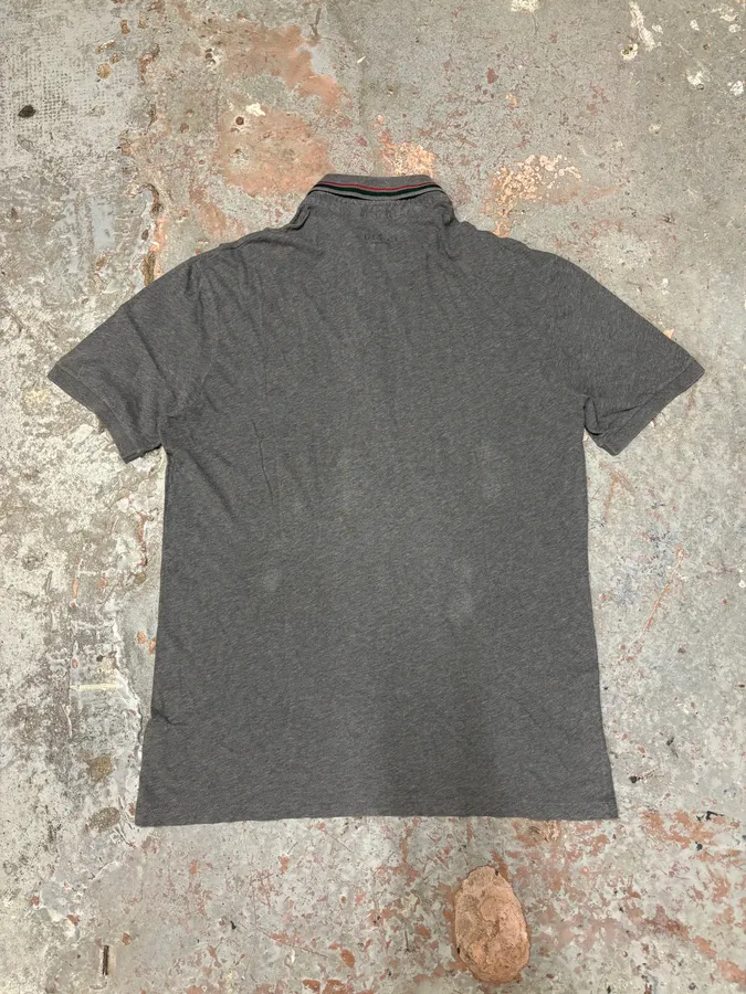 2000s Gucci Grey Minimalist Polo Shirt - Image 4