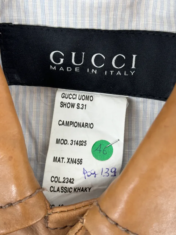 2000s Gucci Light Brown Leather Cargo Jacket - Image 8