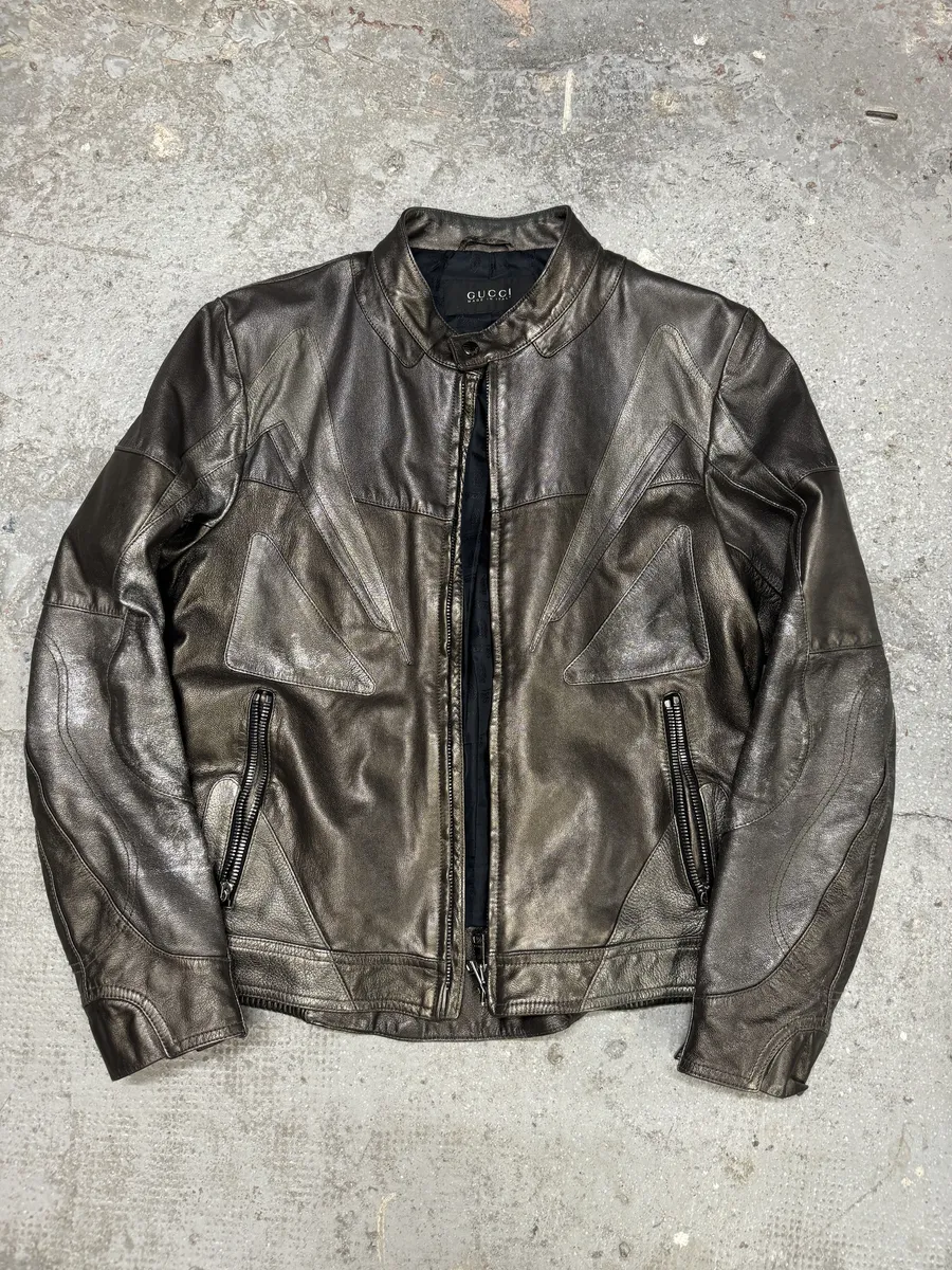 2000s Gucci Metallic Grey Rock Avant-Garde Leather Biker Jacket - Image 6
