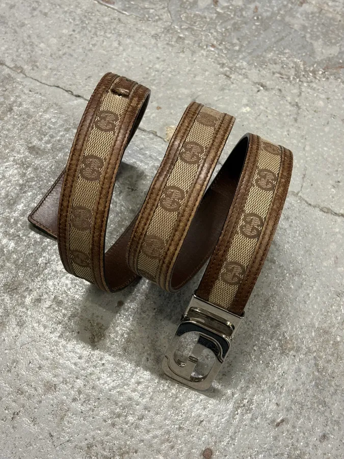 2000s Gucci Monogram Leather Belt - Image 4