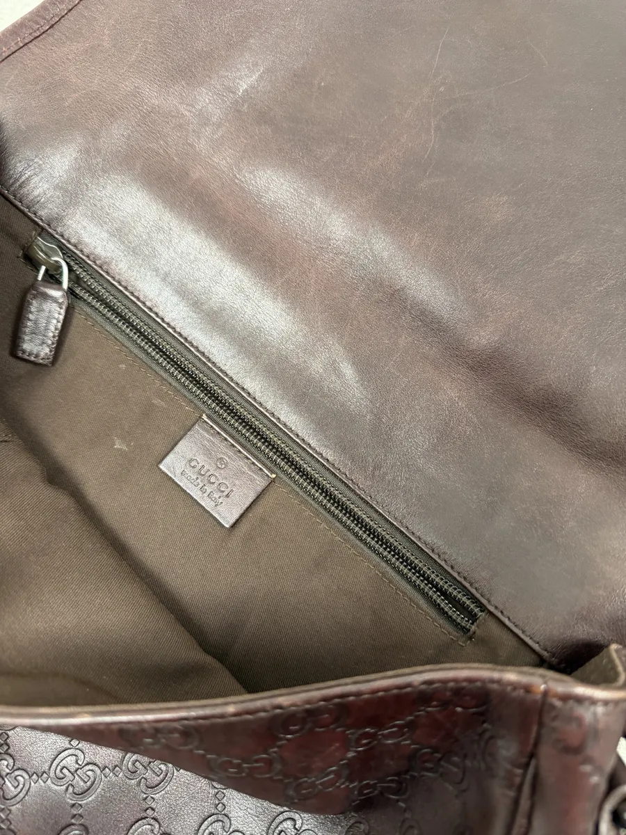2000s Gucci Monogramm G Brown Leather Shoulder Bag - Image 11