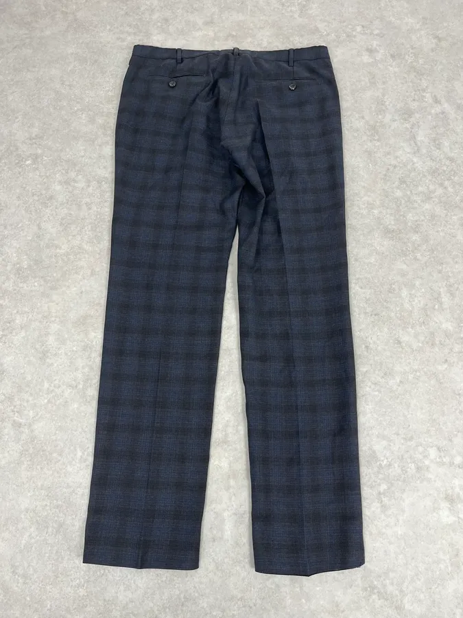 2000s Gucci Navy Checkered Tailored Pants - Image 7