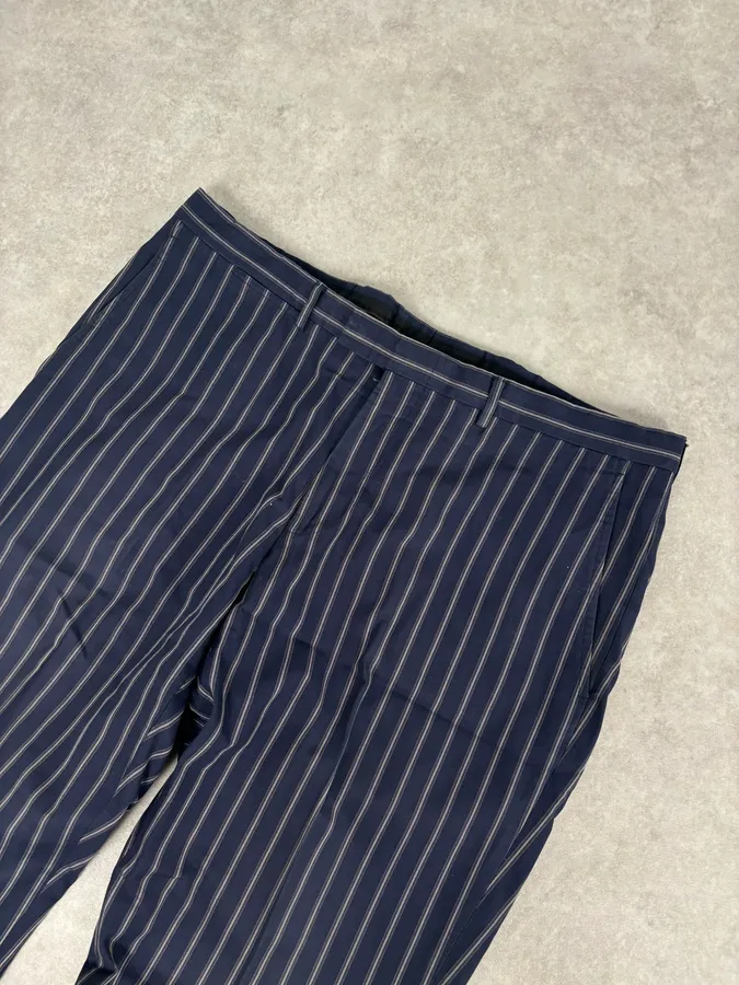 2000s Gucci Navy Pinstriped Viscose Classy Pants - Image 5
