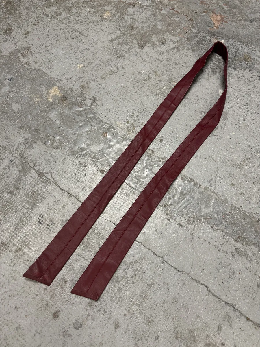 2000s Gucci Red Leather Glamour Skirt - Image 8