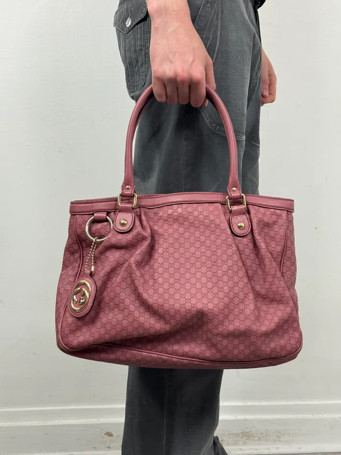2000s Gucci Sukey Monogram Pink Leather Handle Bag - Image 3