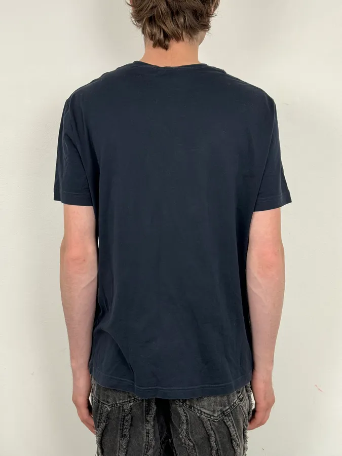 2000s Iceberg Black Newspaper Tie Trompe L’œil T-Shirt - Image 3