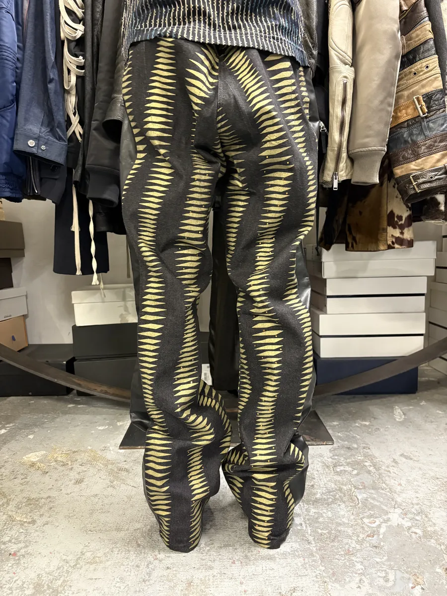 2000s Iceberg Black & Yellow Striped Irregular Faux Leather Pants - Image 3