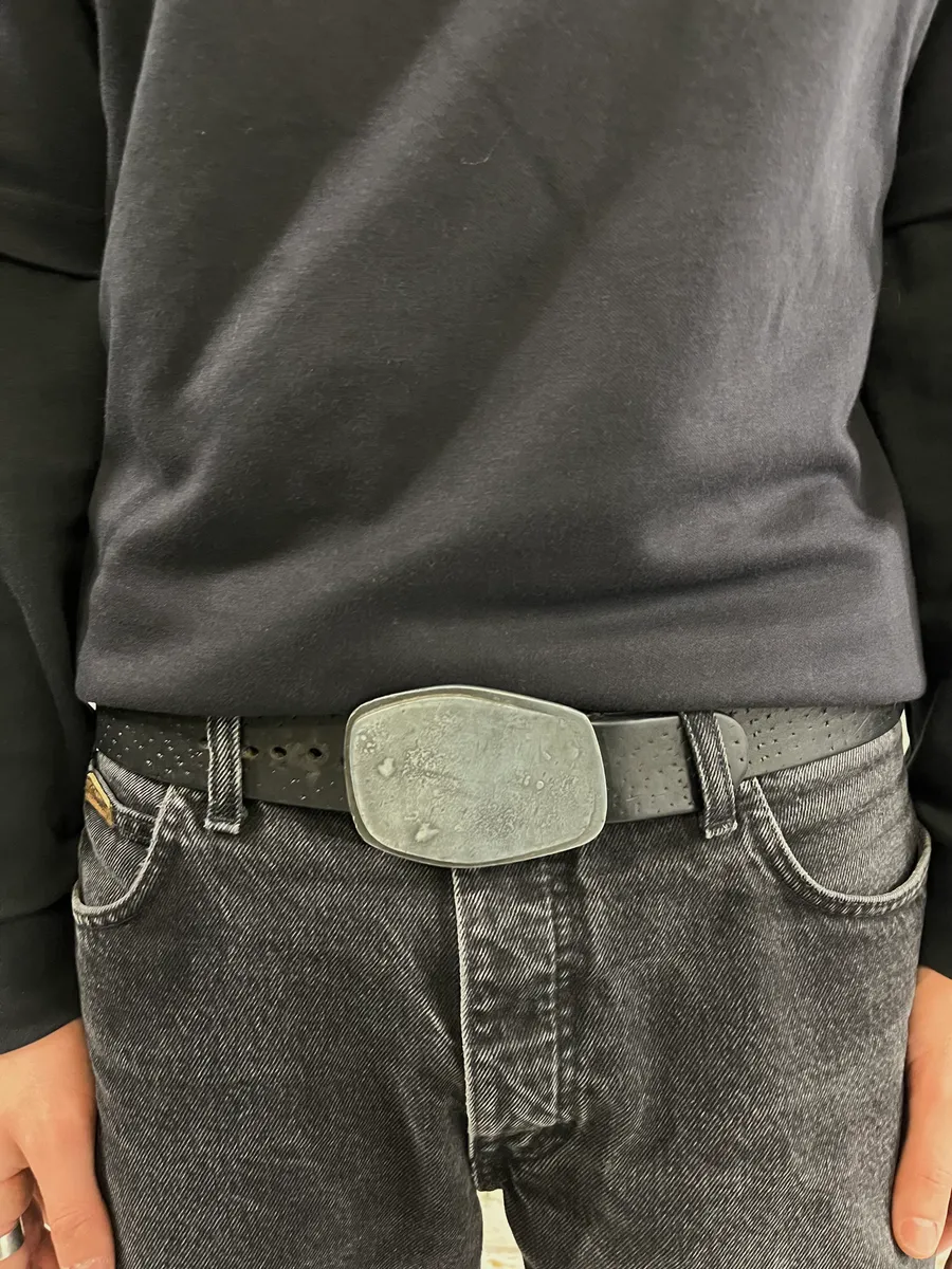 2000s Iceberg Moon Buckle Black Leather Belt - Image 2