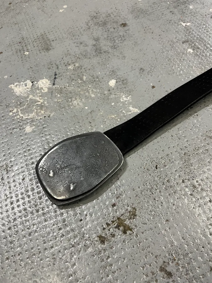 2000s Iceberg Moon Buckle Black Leather Belt - Image 5