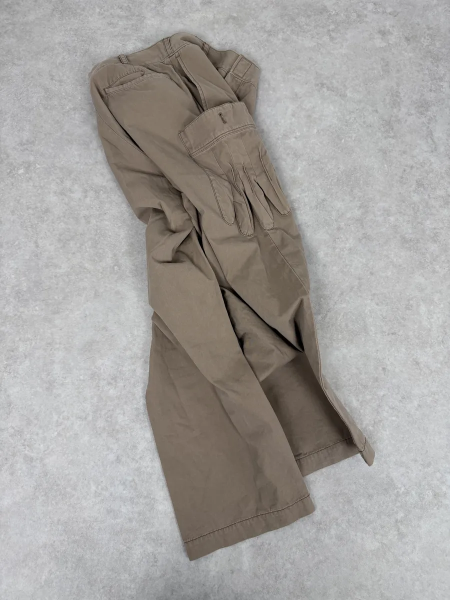 2000s Issey Miyake Ne-Net Gloves Pockets Beige Cargo Pants - Image 4