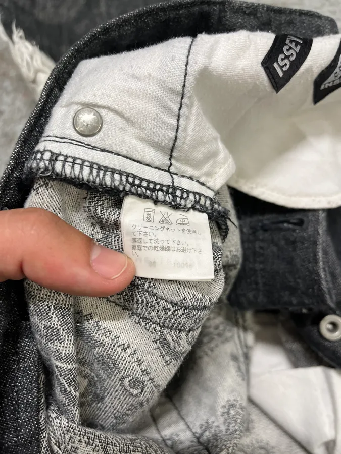 2000s Issey Miyake White Circle Denim Jeans - Image 12