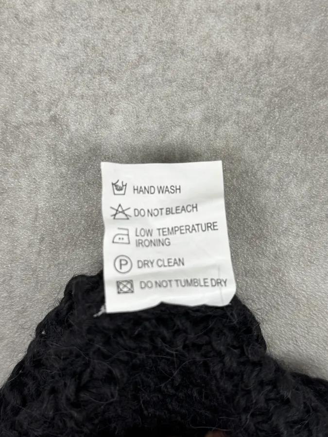 2000s Jean Paul Gaultier Black Wool Beanie - Image 7