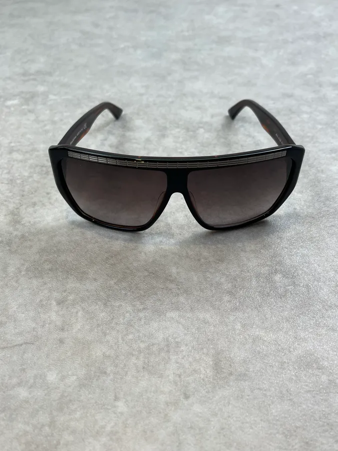 2000s John Galliano Acetate Shield Black Sunglasses - Image 5