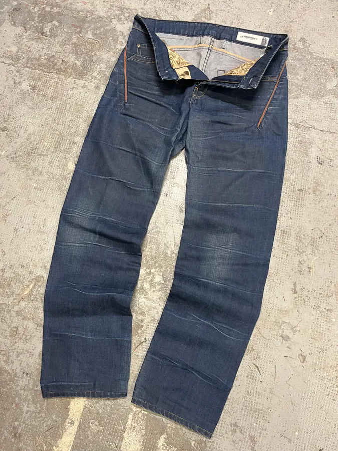 2000s Legend Blue Faded Jeans - Image 5