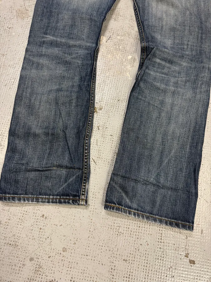 2000s Levi’s 506 Blue Denim Jeans - Image 8