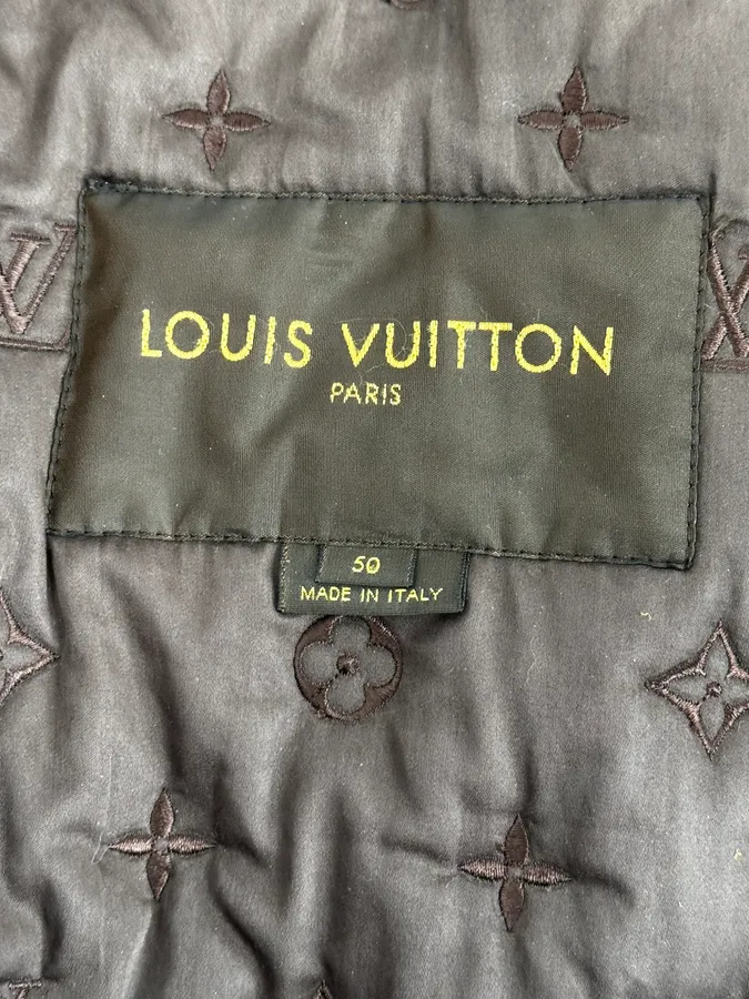 2000s Louis Vuitton Khaki Green Trench Monogrammed HoodedJacket - Image 17