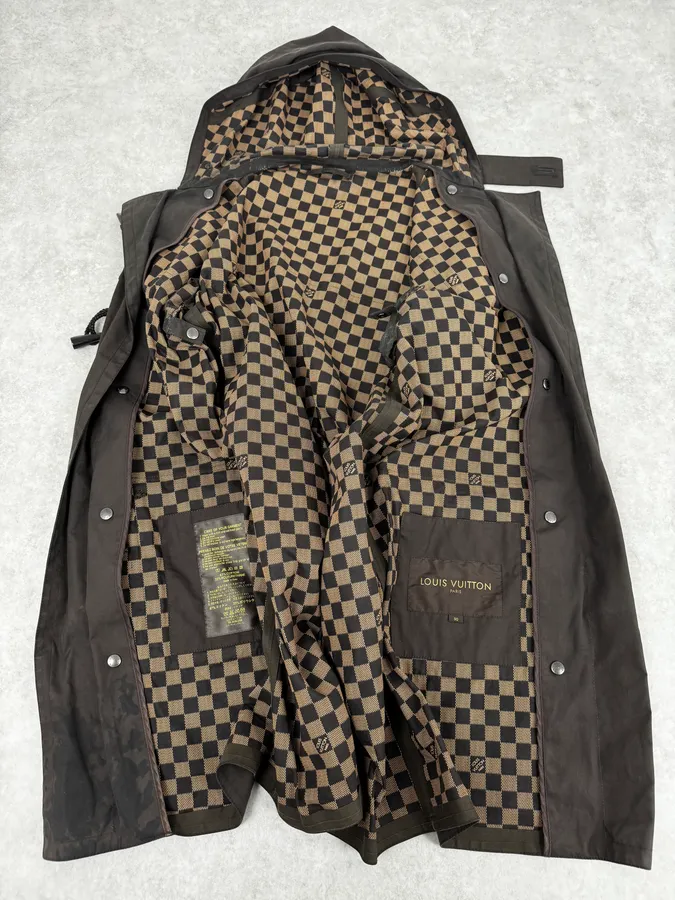 2000s Louis Vuitton Khaki Green Trench Monogrammed HoodedJacket - Image 9
