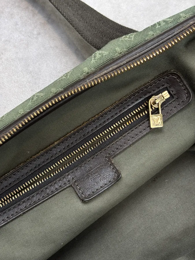 2000s Louis Vuitton Olive Monogram Josephine Canvas Handle Bag - Image 15