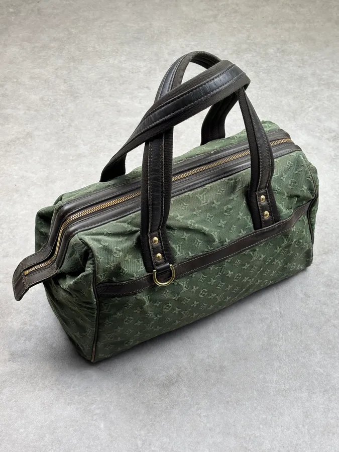 2000s Louis Vuitton Olive Monogram Josephine Canvas Handle Bag - Image 2