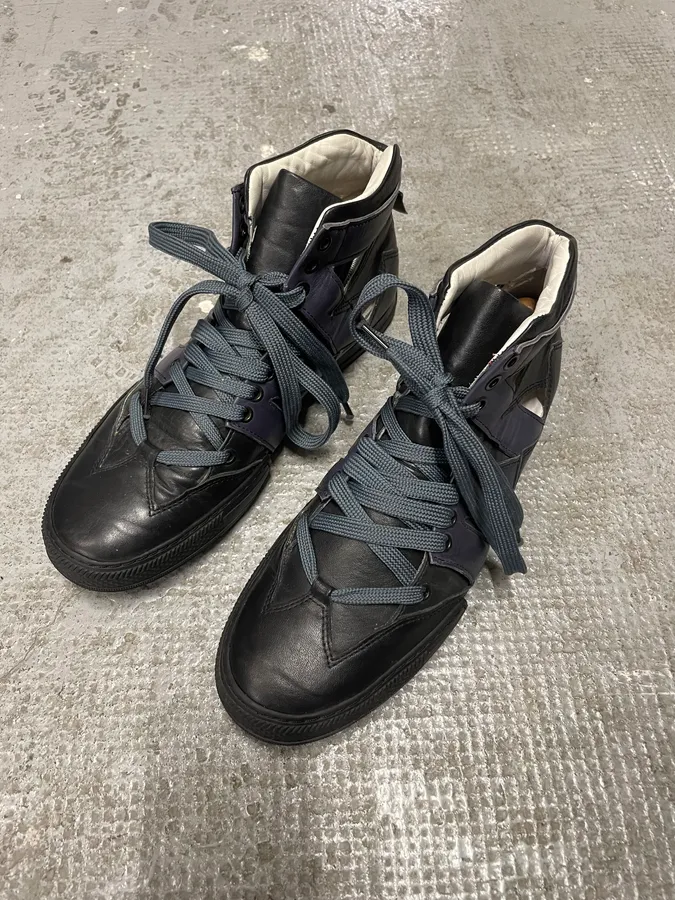2000s Marithé + Francois Girbaud Dark Ninja Shoes - Image 3