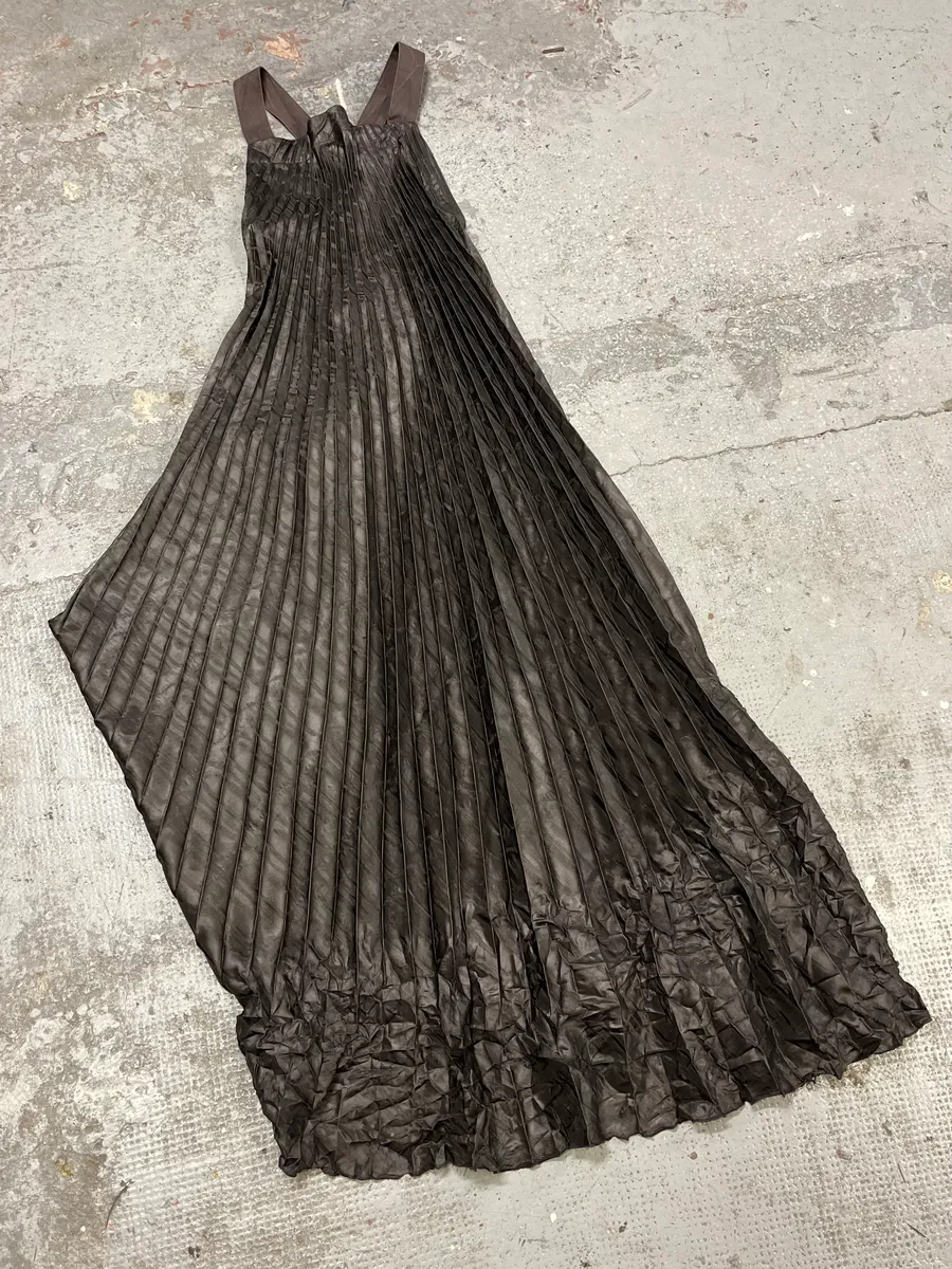 2000s Marithé + François Girbaud Bondage Pleats Black Dress - Image 4