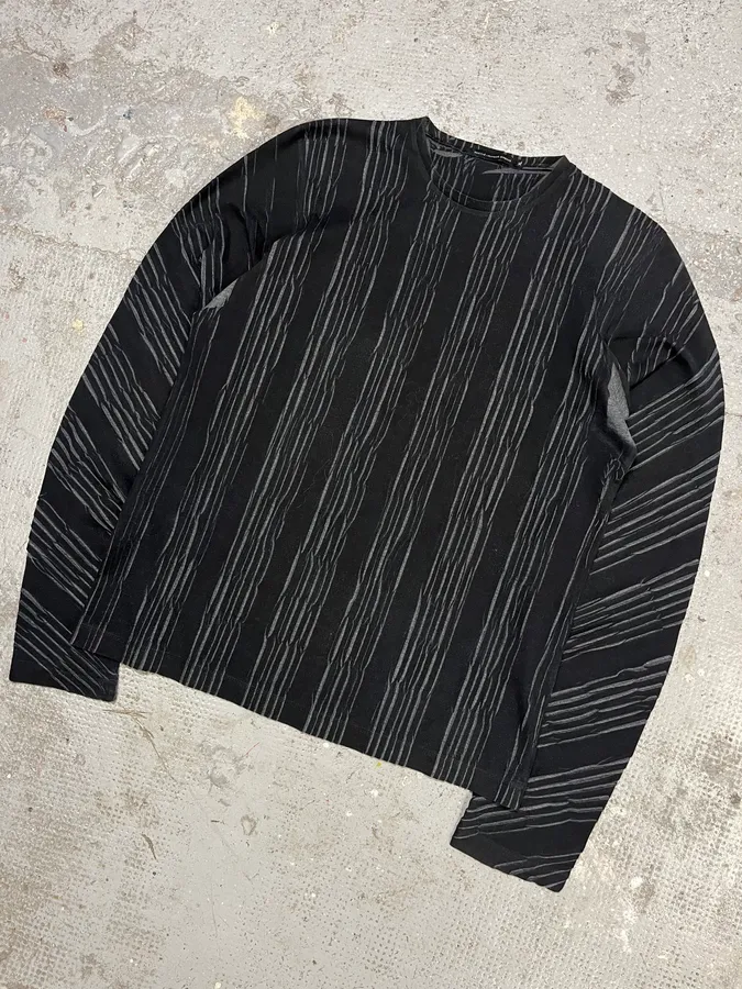 2000s Marithé + François Girbaud Obscure Lined Longsleeves - Image 4