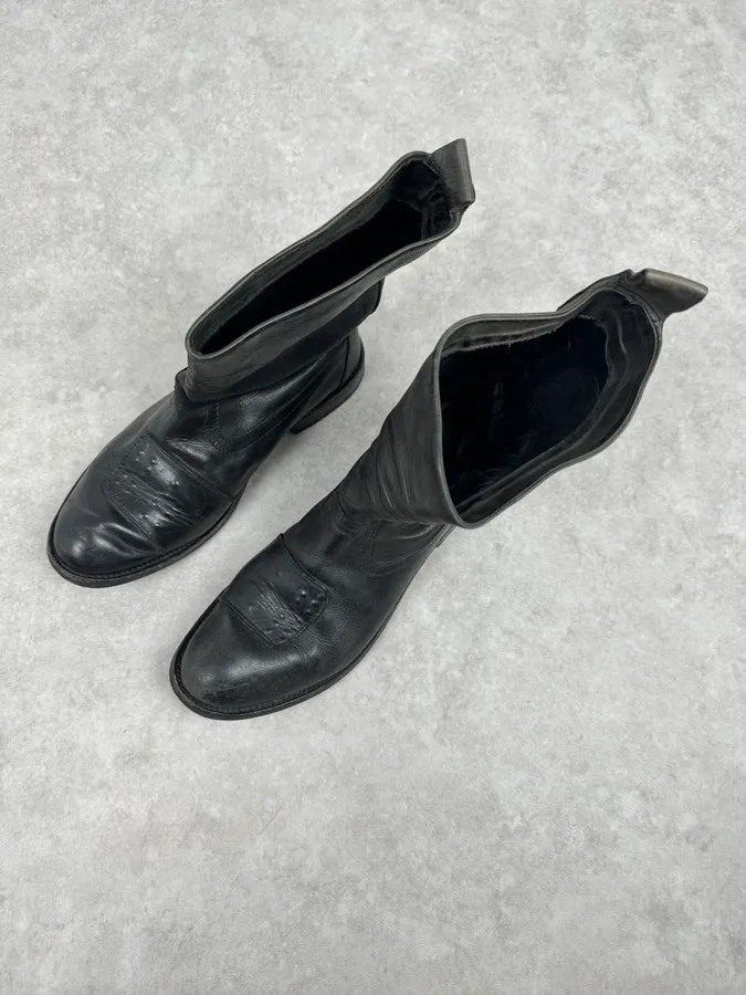 2000s Marithé & François Girbaud Black Faded Leather Chelsea Boots - Image 6