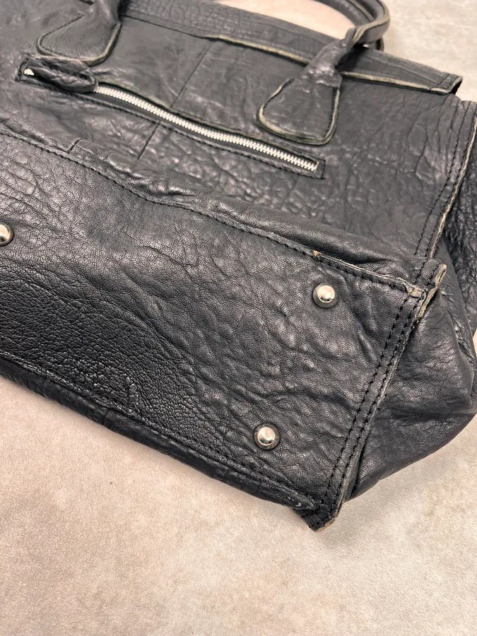 2000s Massimo Rebecchi Raw Black Leather Handle Bag - Image 7