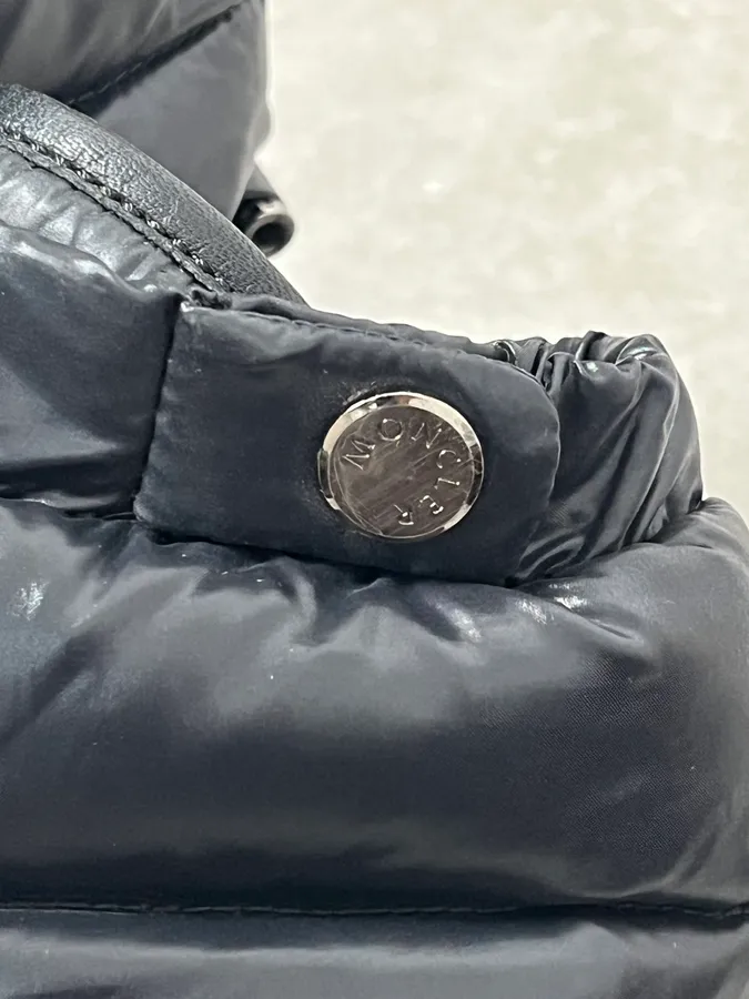 2000s Moncler Black Leather Puffer Boots - Image 12