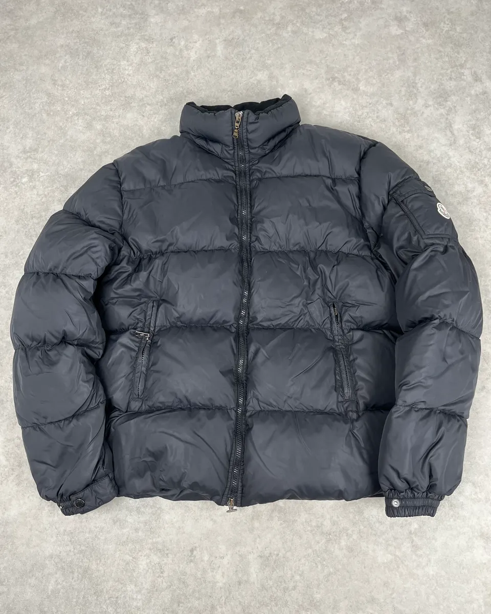 2000s Moncler Black Quilted Puffer Jacket - Image 5