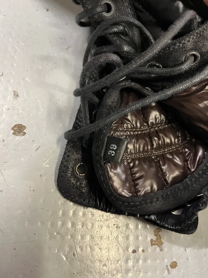 2000s Moncler Black Suede Leather Puffer Boots - Image 8