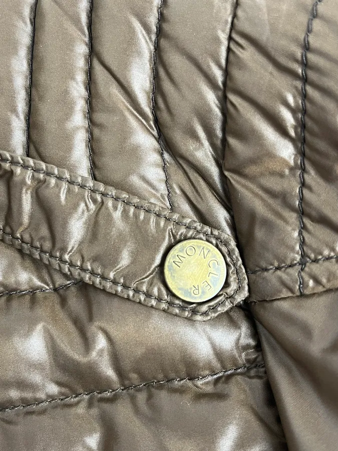 2000s Moncler Brown Puffer Jacket - Image 10