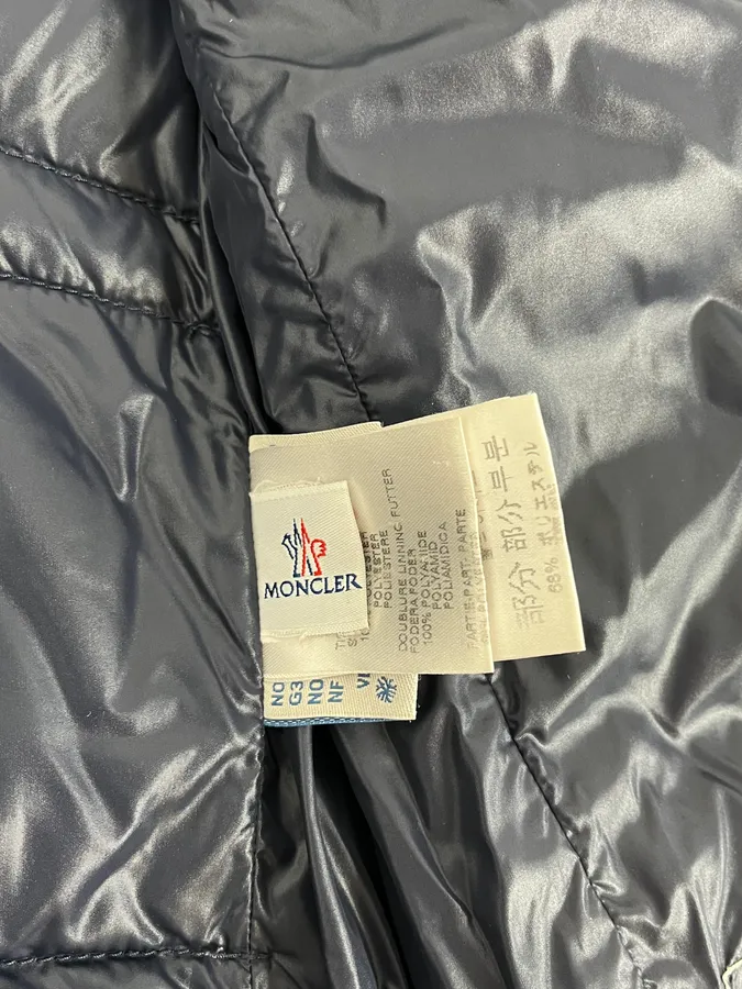 2000s Moncler Navy Biker Classy Puffer Jacket - Image 12
