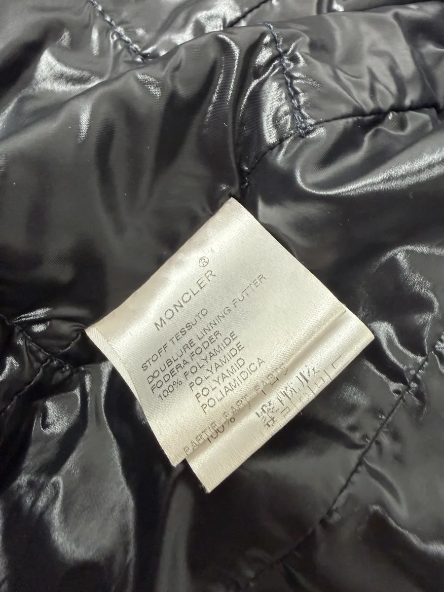 2000s Moncler Navy Light Windbreaker Jacket - Image 9