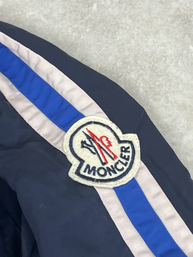 2000s Moncler Navy Lined Zip-up Jacket - Image 11