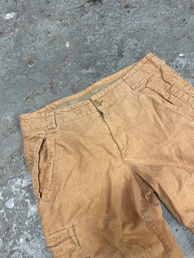 2000s Moschino Beige Cargo Pants - Image 6