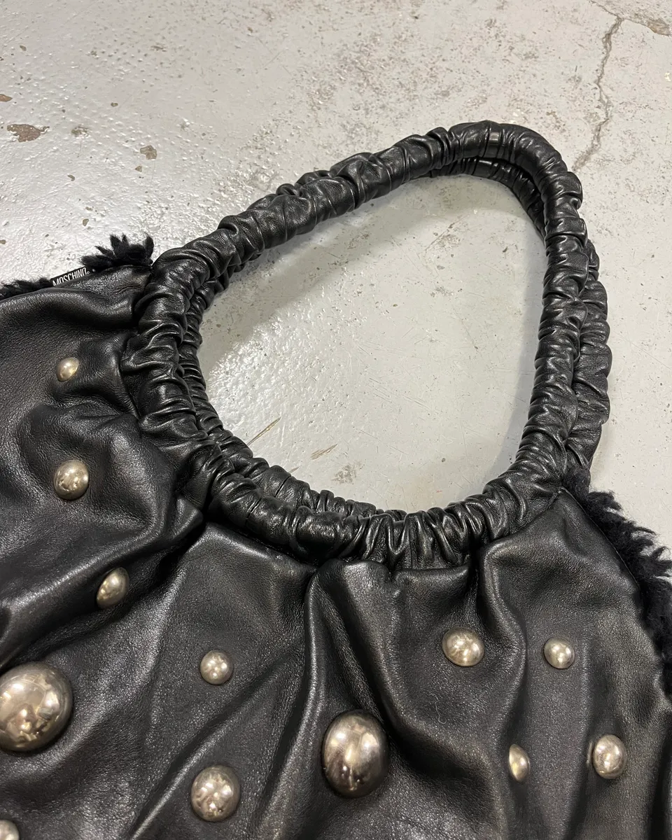 2000s Moschino Black Leather Studded Shoulder Bag - Image 5