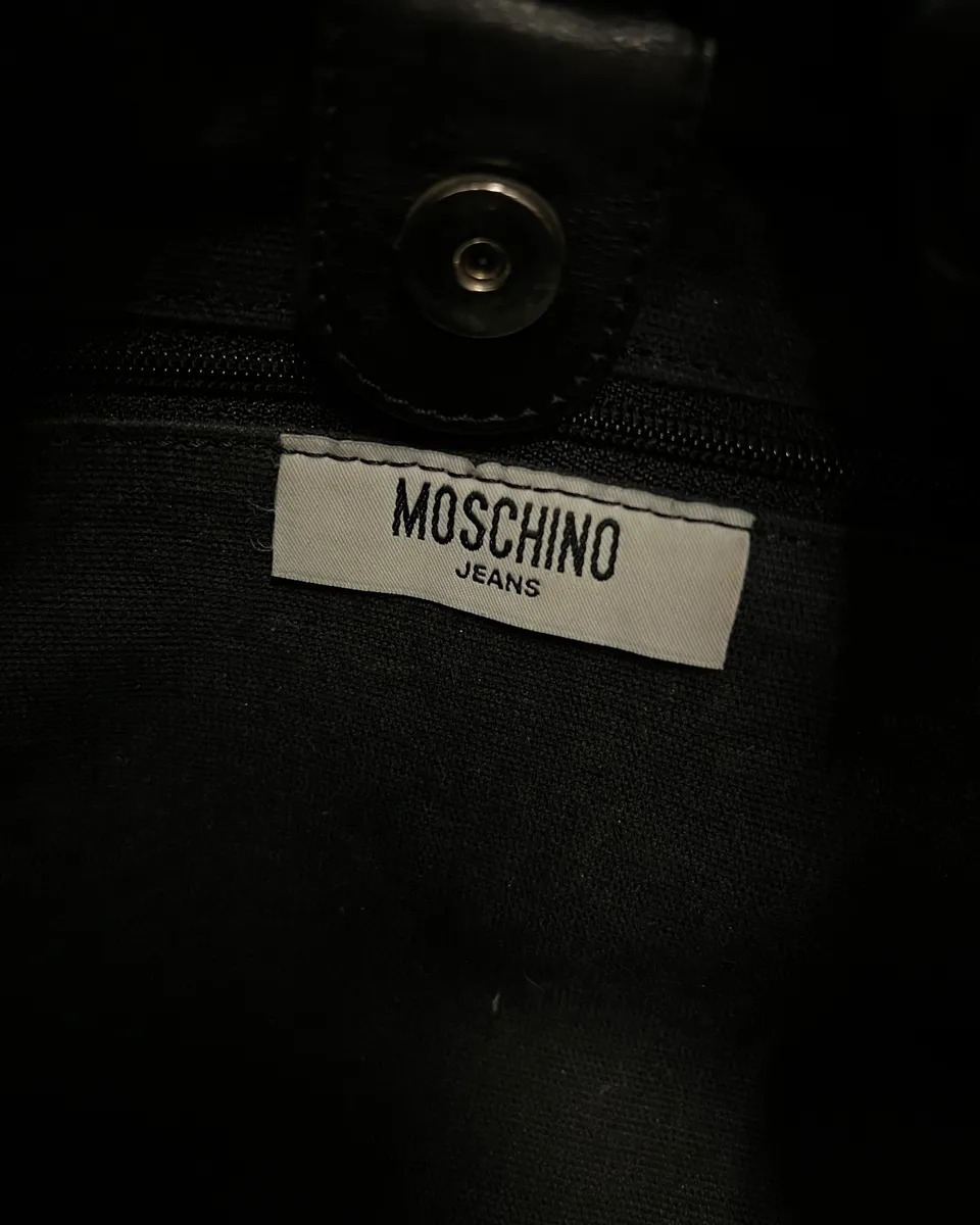 2000s Moschino Black Leather Studded Shoulder Bag - Image 9
