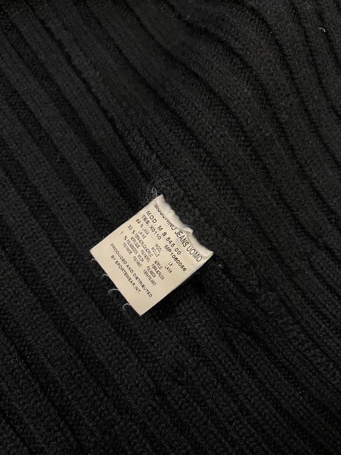 2000s Moschino Black Wool Asymmetrical Zip Sweater - Image 11