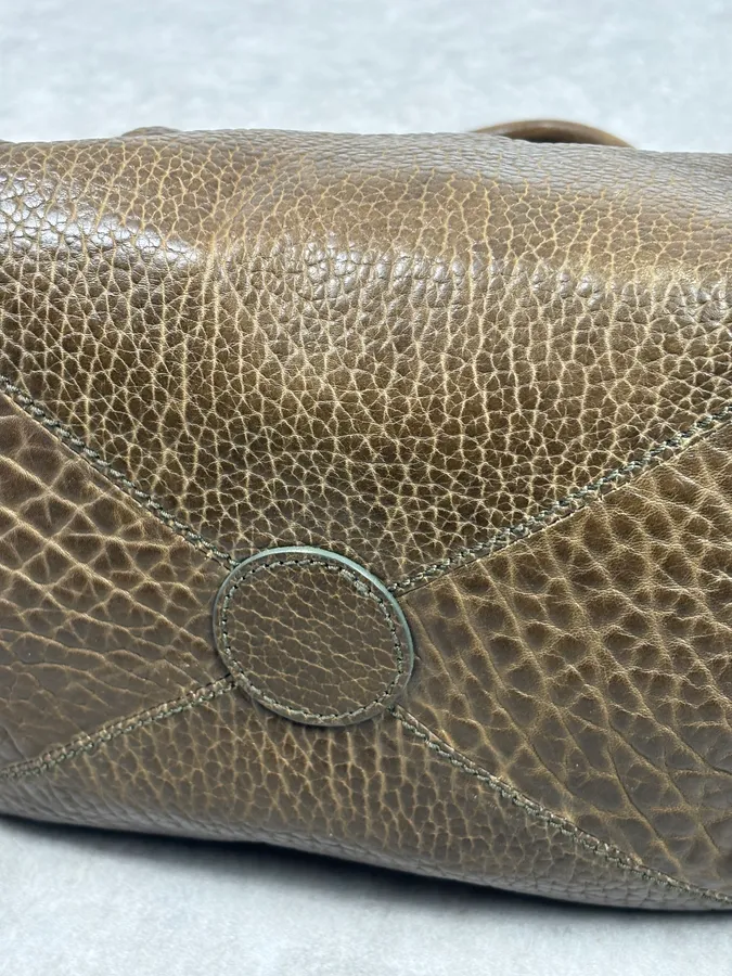 2000s Moschino Brown Leather Shoulder Bag - Image 14