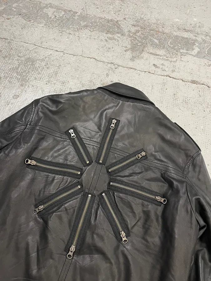 2000s Moschino Multi Zips Circle Black Leather Jacket - Image 8