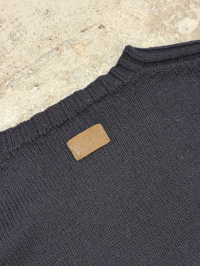 2000s Moschino Peace Navy Wool Sweater - Image 8