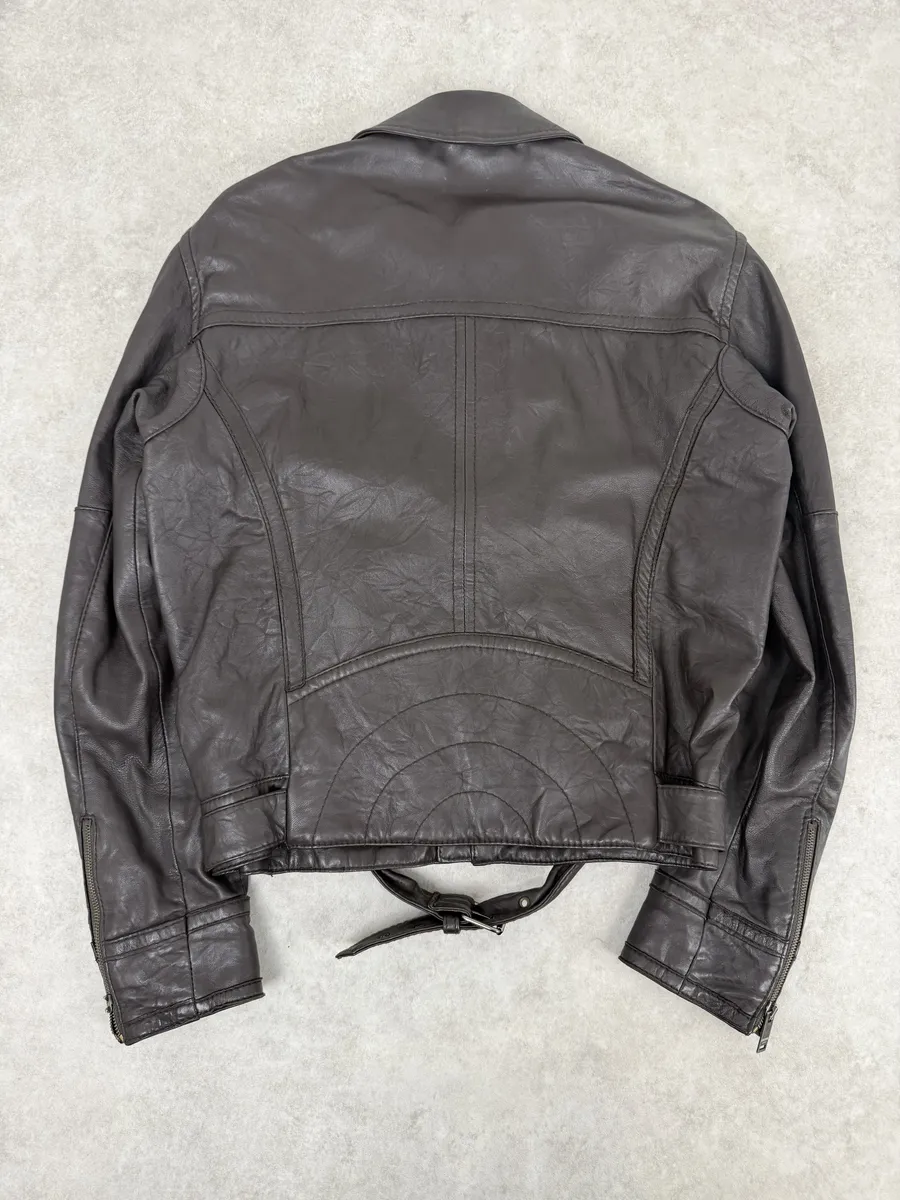 2000s Moschino Spy Brown Leather Jacket - Image 8