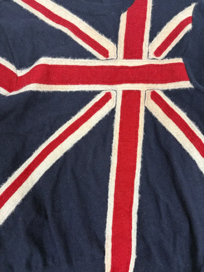 2000s Moschino UK Flag Wool Sweater - Image 7