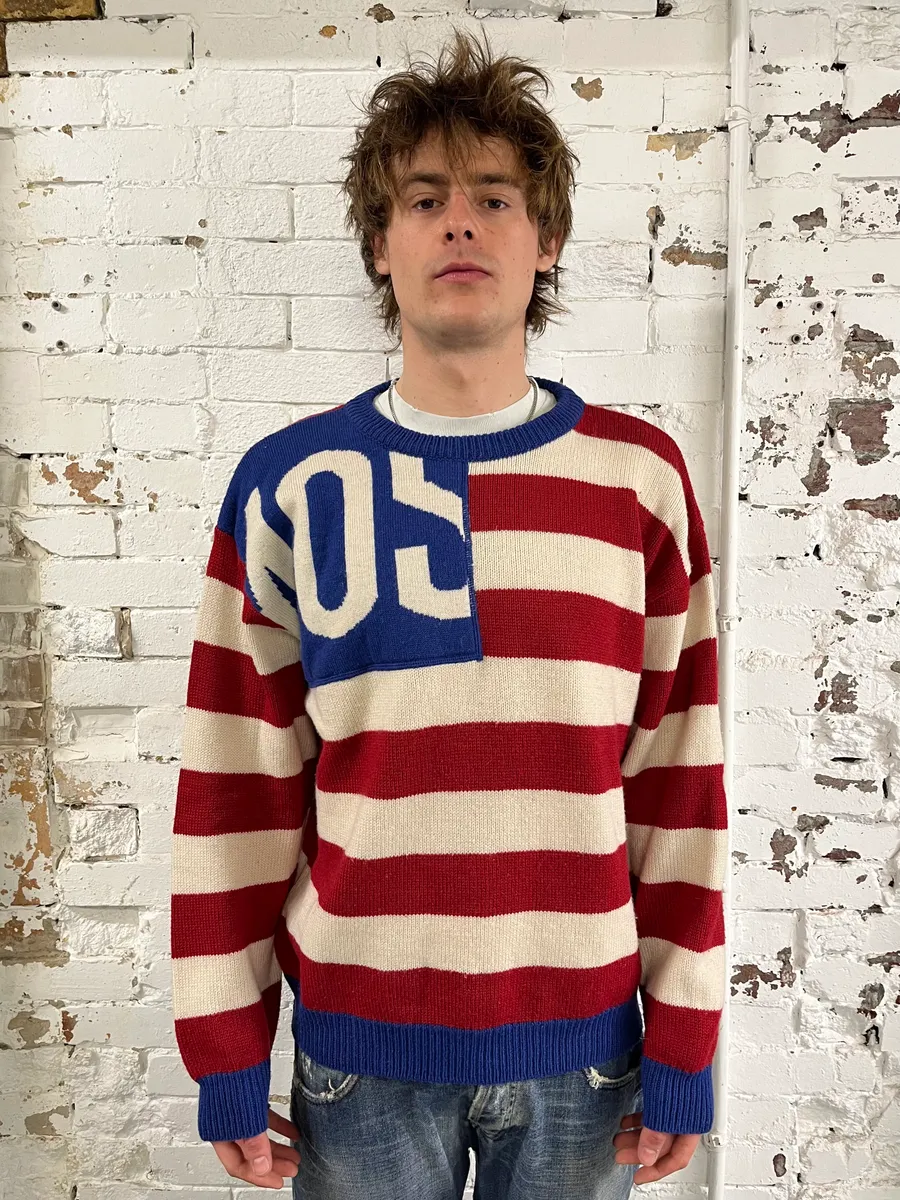 2000s Moschino USA Flag Bootleg Red White Blue Wool Sweater - Image 2