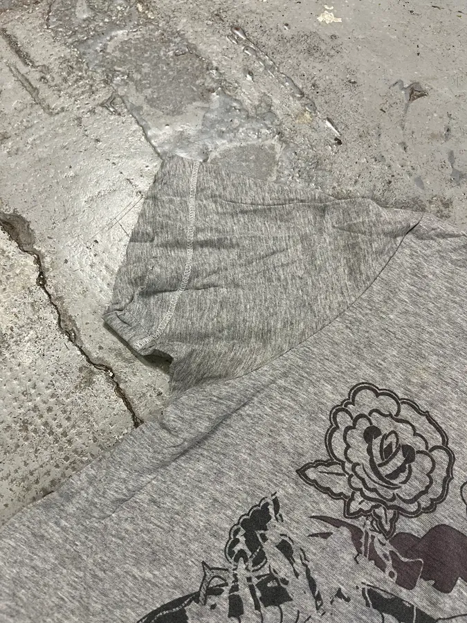 2000s Pierre Balmain Heart Grey T-Shirt - Image 5