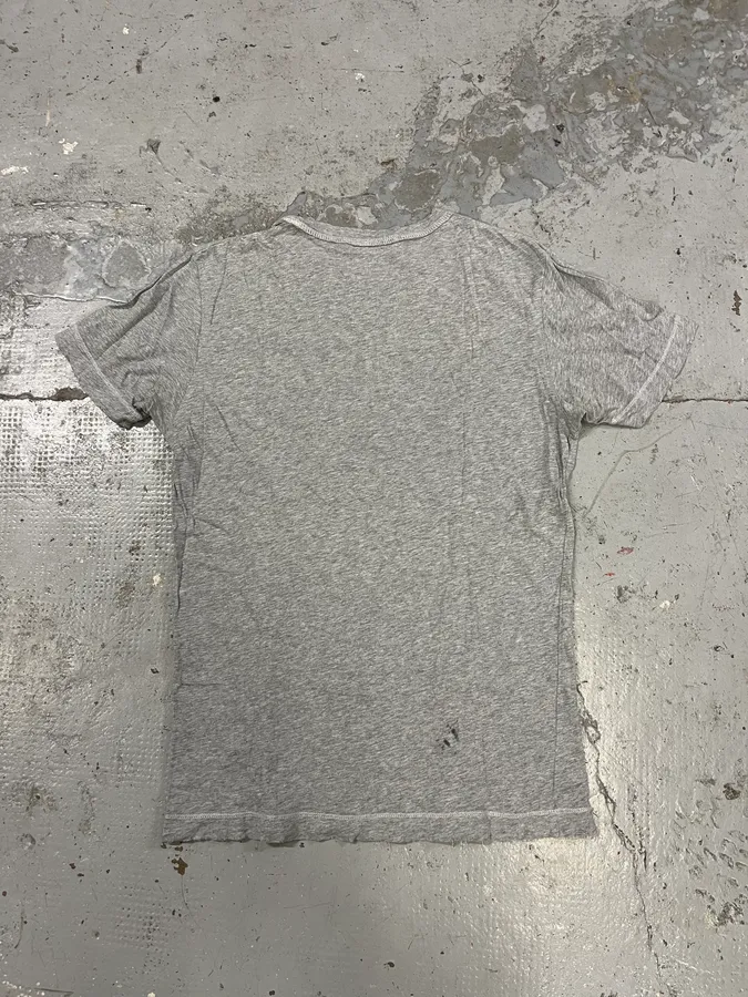 2000s Pierre Balmain Heart Grey T-Shirt - Image 6