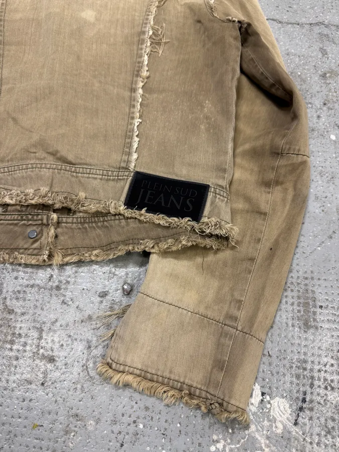 2000s Plein Sud Distressed Trucker Beige Cropped Jacket - Image 7