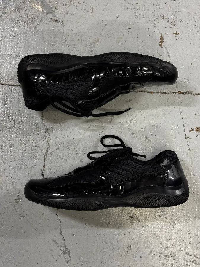 2000s Prada America’s Cup Black Patent Leather Sneakers - Image 3