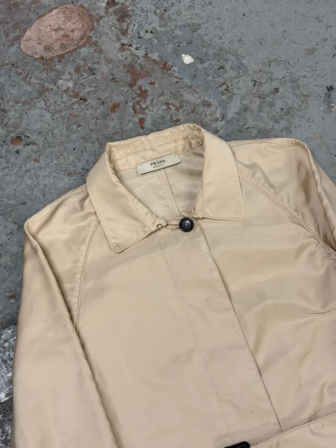 2000s Prada Beige Belted Trench Jacket - Image 3